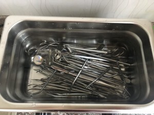 超聲波清洗口腔器械：是一個高效、安全的清潔選擇嗎？